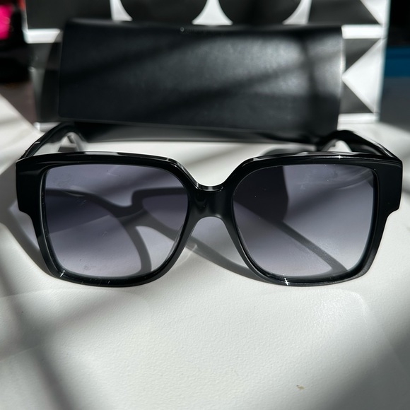 SAINT LAURENT M9 YSL Logo Black Bold Rectangular Unisex Sunglasses - Picture 2 of 9